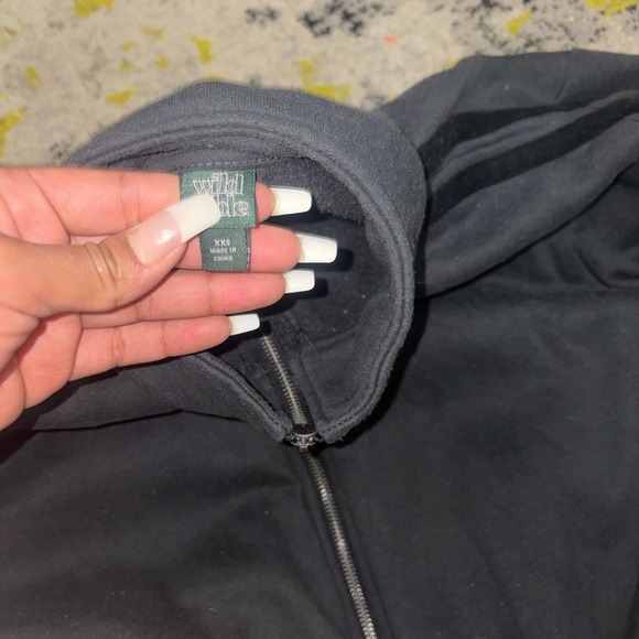 Wild Fable pink hoodie & gray jacket - Picture 3 of 5